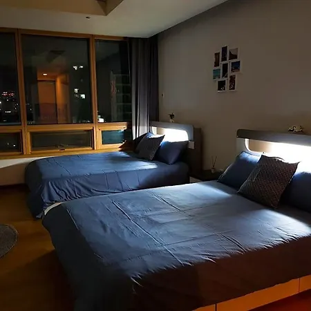 153 House Apartment